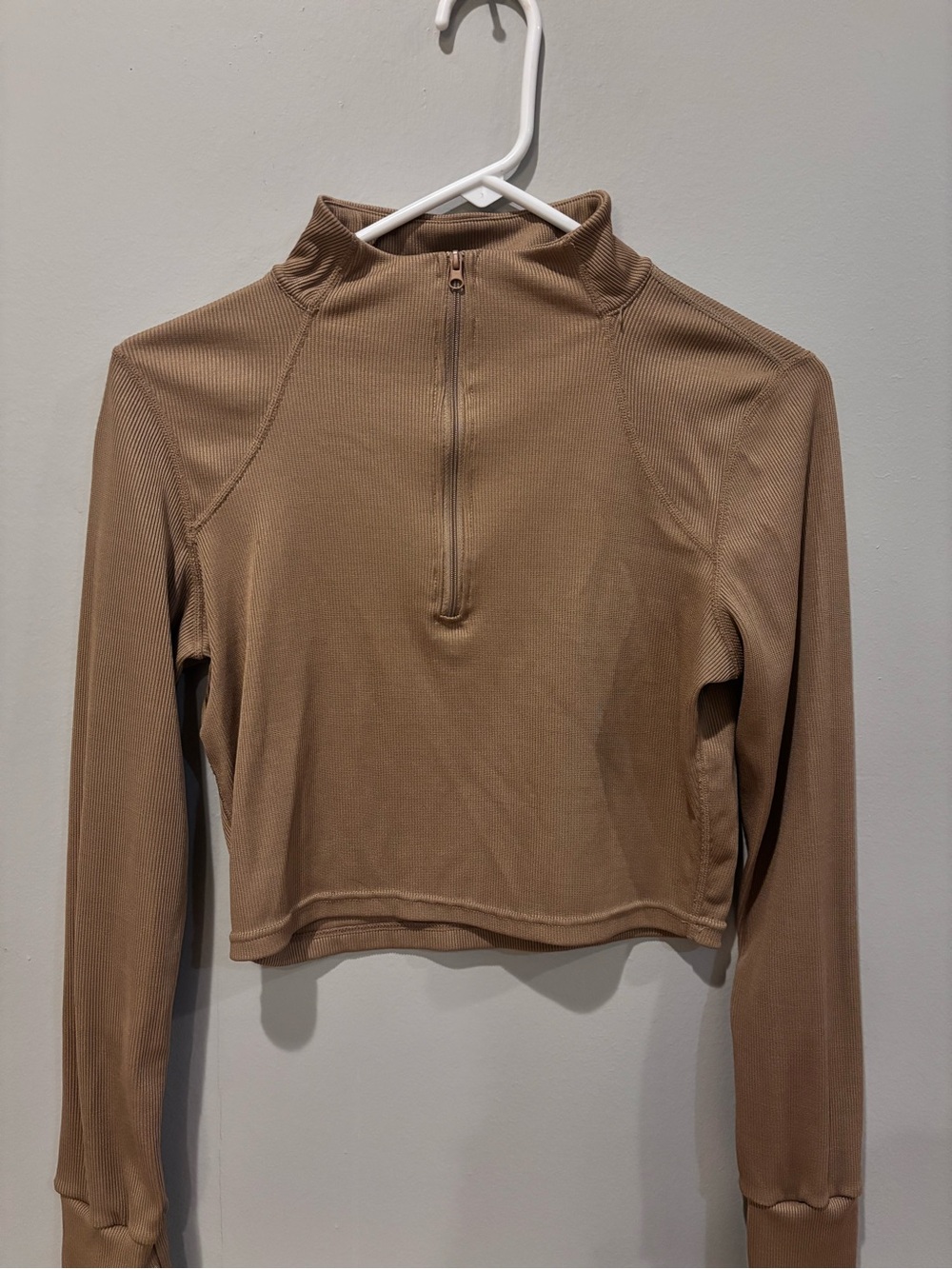 L.A. idol Cropped Long-Sleeve Zip Mock Neck Top - Brown